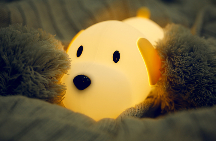 硅膠拍拍燈的優(yōu)缺點(diǎn)分析，看完你就知道了【產(chǎn)品百科】