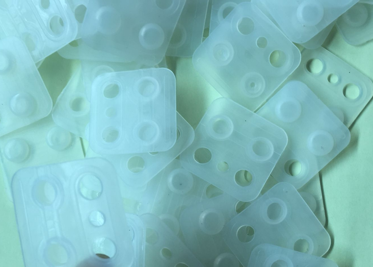 透明硅膠按鍵,什么是透明硅膠按鍵 透明硅膠按鍵,什么是透明硅膠按鍵