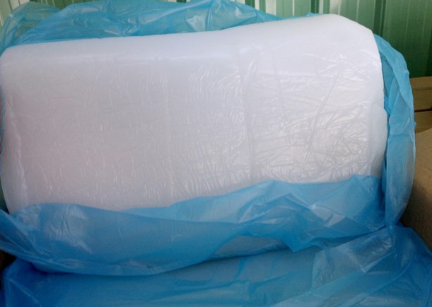 液態(tài)硅膠好還是固態(tài)硅膠好,液態(tài)硅膠和固態(tài)硅膠的區(qū)別,液態(tài)硅膠和固態(tài)硅膠的優(yōu)缺點 液態(tài)硅膠好還是固態(tài)硅膠好,液態(tài)硅膠和固態(tài)硅膠的區(qū)別,液態(tài)硅膠和固態(tài)硅膠的優(yōu)缺點