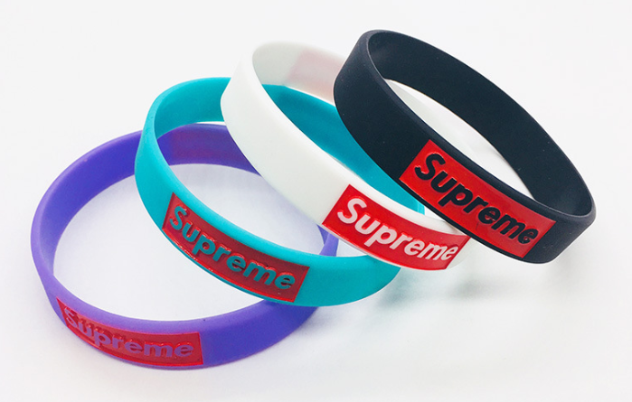 硅膠產(chǎn)品為什么那么容易吸灰塵 硅膠產(chǎn)品為什么那么容易吸灰塵