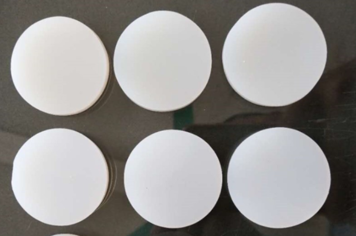 東莞硅膠腳墊的特點(diǎn),硅膠腳墊廠家的生產(chǎn)流程,硅膠腳墊的用途 東莞硅膠腳墊的特點(diǎn),硅膠腳墊廠家的生產(chǎn)流程,硅膠腳墊的用途