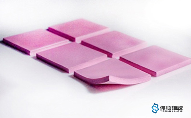 硅膠混煉時(shí)起靜電導(dǎo)致起火怎么辦 硅膠混煉時(shí)起靜電導(dǎo)致起火怎么辦