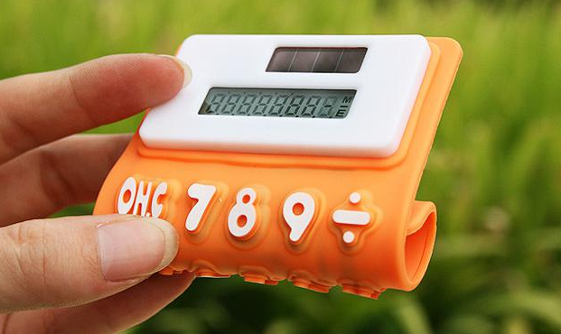 汽車(chē)鑰匙套還是用硅膠的好