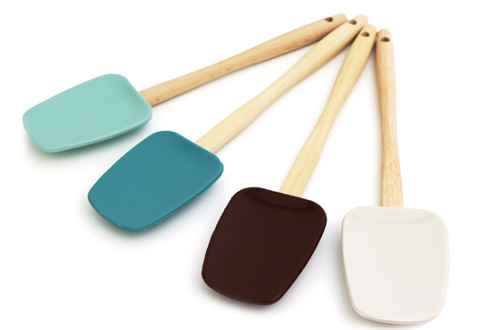 不銹鋼柄硅膠鍋鏟和木柄硅膠鍋鏟哪個好 不銹鋼柄硅膠鍋鏟和木柄硅膠鍋鏟哪個好