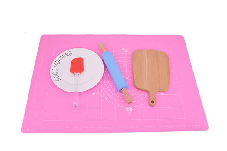 硅膠揉面墊多厚的好，硅膠揉面墊厚度怎么選擇